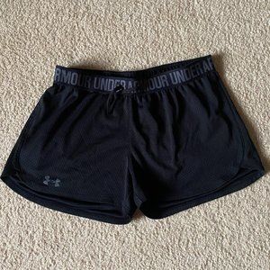 Under Armour Womens HeatGear Mesh Shorts